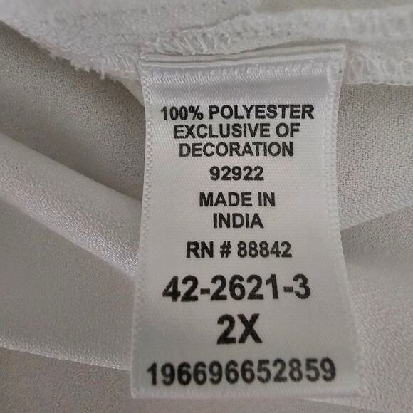 Catherines White Eyelet Embroidered Sleeve Blouse 2x - Picture 9 of 10